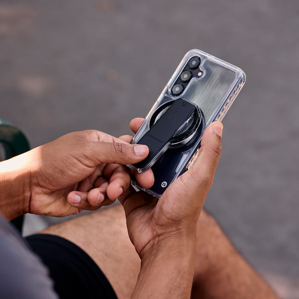 CLCKR MagSafe Stand and Grip for All Devices